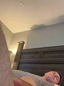 DILFiGuess1 live sex cam