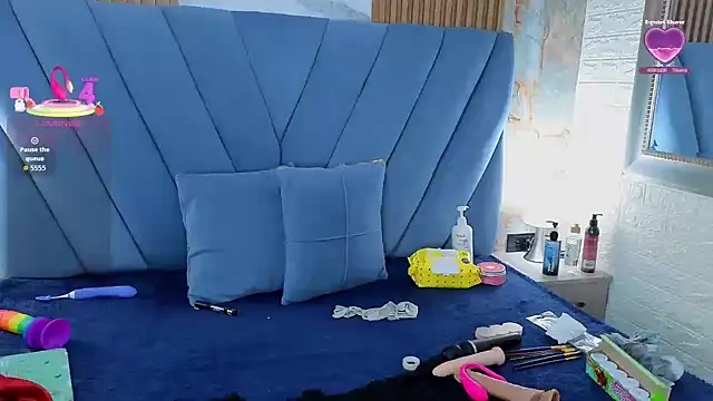 angel__red_'s cam snapshot