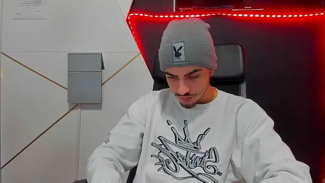 BrandonTate live sex cam