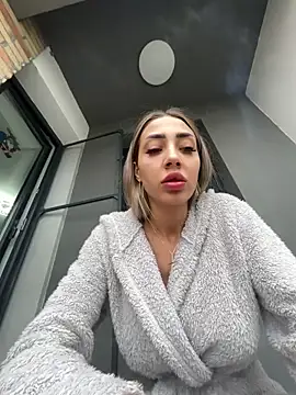 BonyBon29 live sex cam