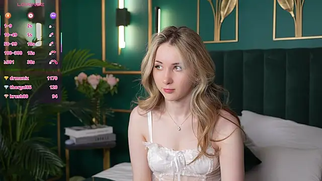 LiraKink live sex cam