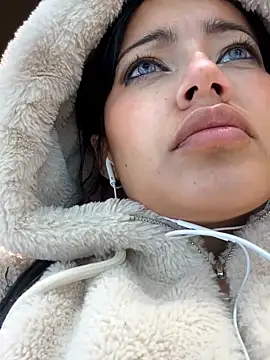 Risky_Workouts live sex cam