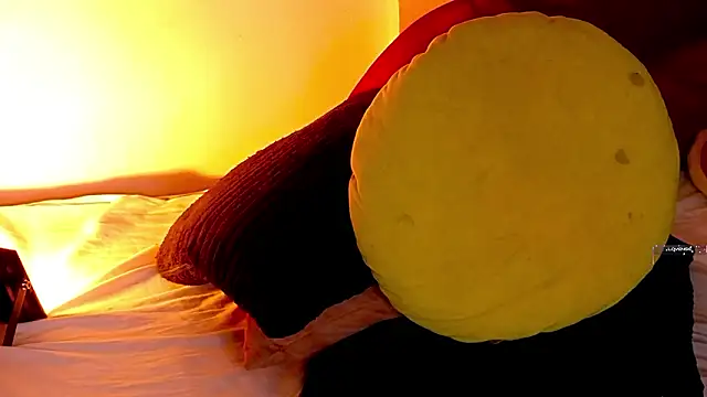 Piafisher1 live sex cam