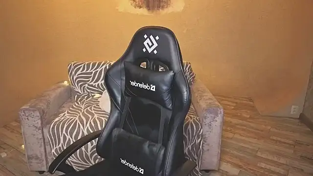 grase_neon's cam snapshot