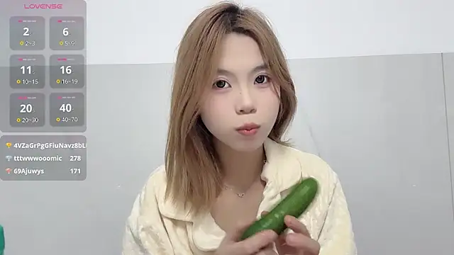 F-Qing live sex cam