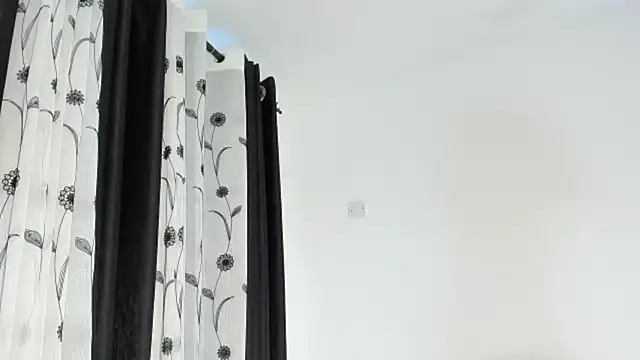 CREAMY_BUBBLEGUM's cam snapshot