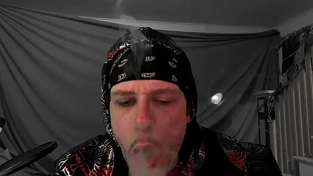 MasterDaddyCool's cam snapshot