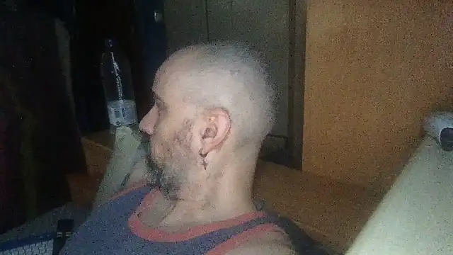 pollito1985_2's cam snapshot