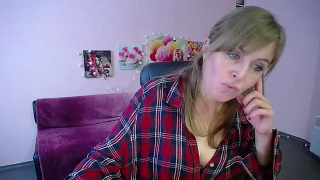 Hot_Milady's cam snapshot