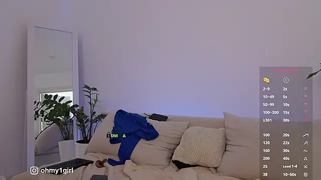 Fallinlove1 live sex cam