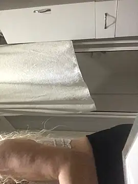 AlevNaz's cam snapshot