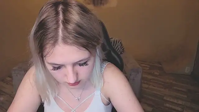 grase_neon's cam snapshot