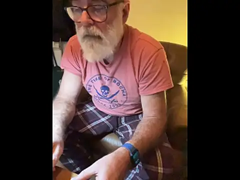 LeatherSdaddy's cam snapshot