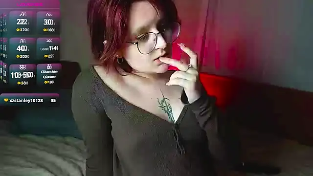 Kira_Chain's cam snapshot