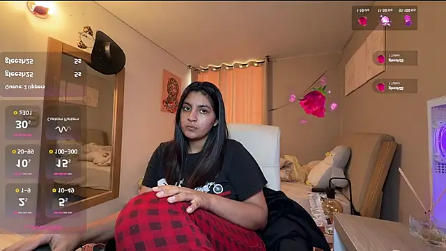 cloe_small's cam snapshot