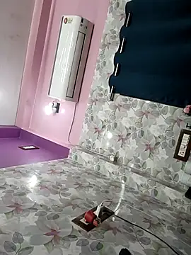 Ashley-Belth's cam snapshot