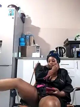 Yummyboomsbb's cam snapshot