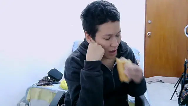 luxandracon23 live sex cam