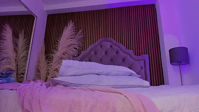 Starbutterflyy_'s cam snapshot