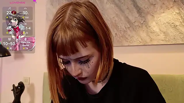 MilkMeSoftly live sex cam