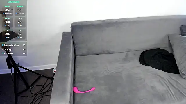 DorineSwary's cam snapshot