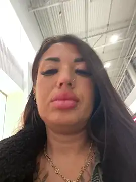 RuslanaXX live sex cam