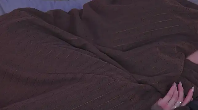 AriWild's cam snapshot