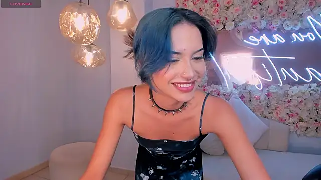 KayraLanne's cam snapshot