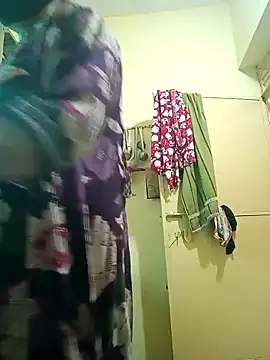 heenage's cam snapshot