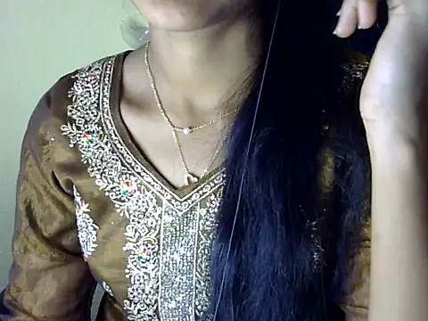 Khushi_v's cam snapshot