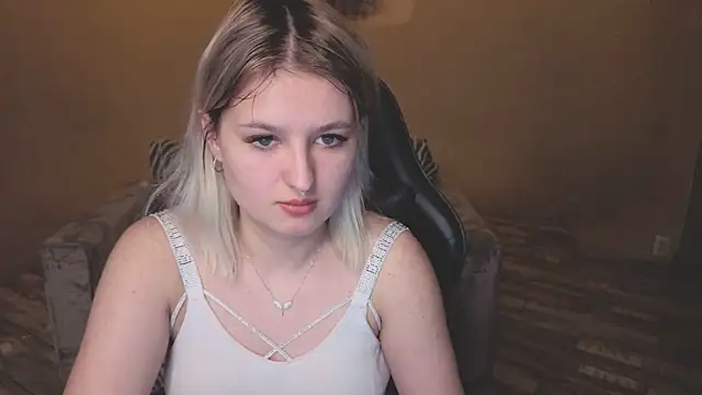 grase_neon's cam snapshot