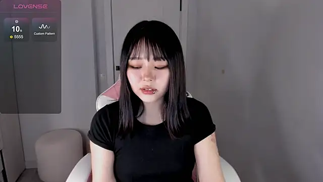 hee_young11 live sex cam