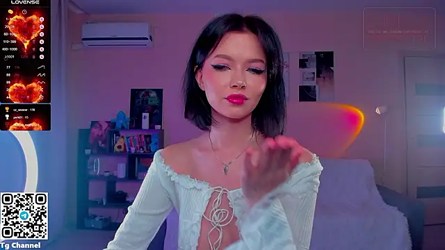 _Jessie_Wood_'s cam snapshot