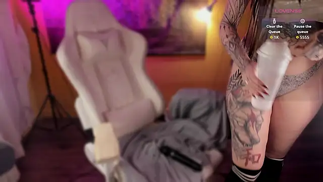 CutieMaevee's cam snapshot