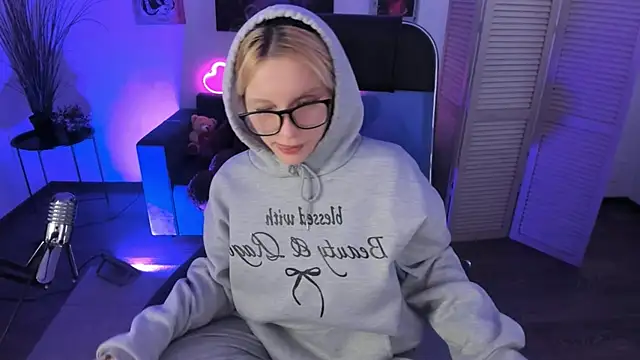 AuroraWrenfield's cam snapshot