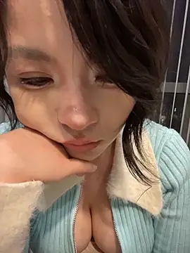 Sinicoco's cam snapshot