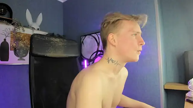 AlexxSweet's cam snapshot