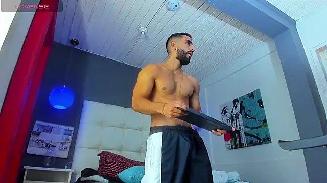 Yiyo10_ live sex cam