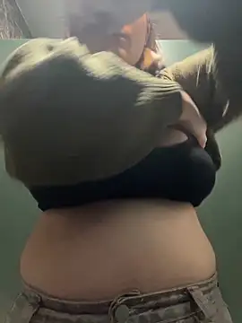 KateBurlesk's cam snapshot