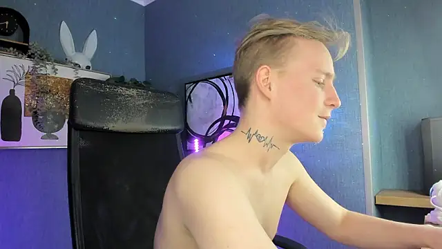 AlexxSweet's cam snapshot