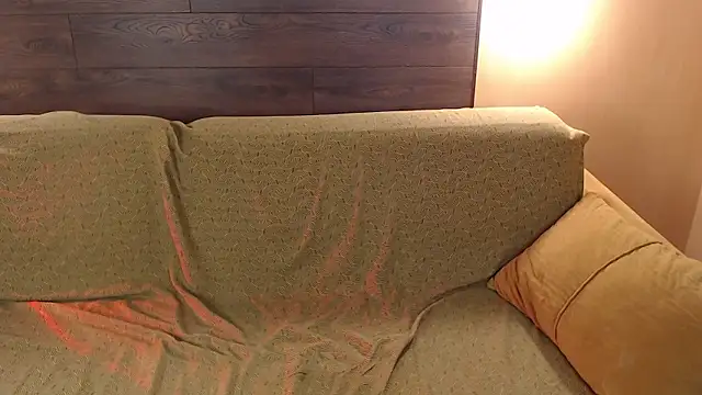 g1vememoney's cam snapshot