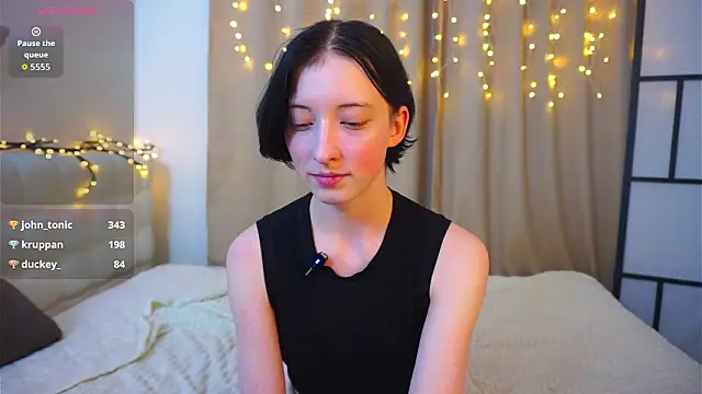 JuanaFriesz's cam snapshot