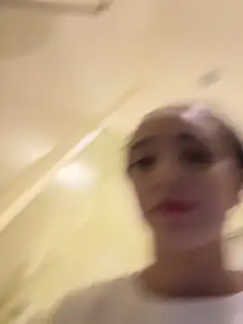 MiaTee's cam snapshot