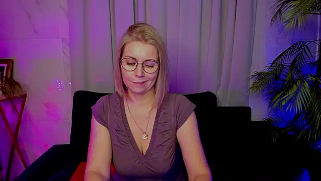 Annie_Light live sex cam