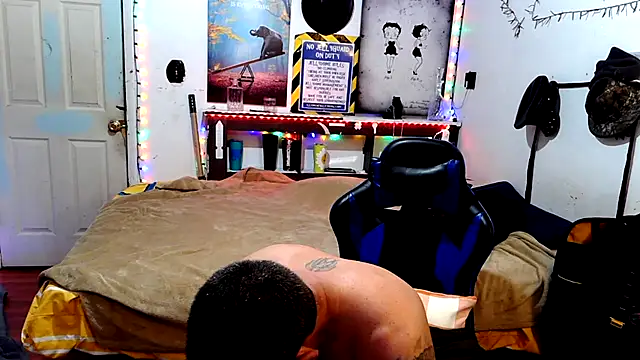 Buffshagswell live sex cam