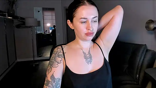 VioletCatt live sex cam