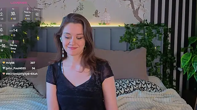 SkyHelen live sex cam