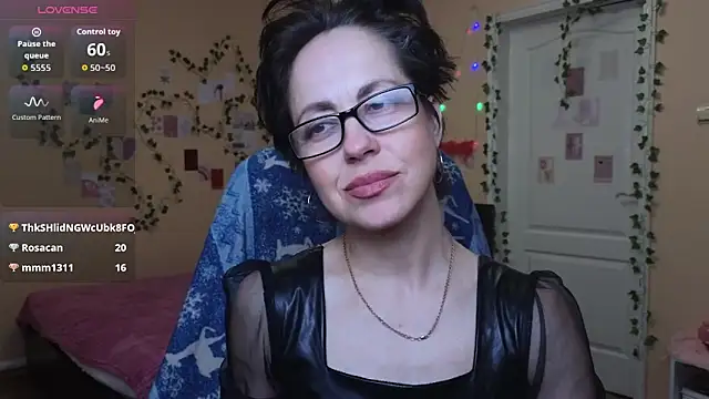 Ronda_Roni's cam snapshot