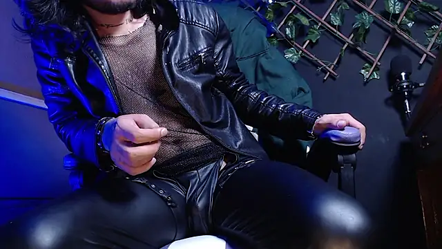 Dicaprioo_ live sex cam