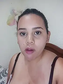 _Miaaleon's cam snapshot